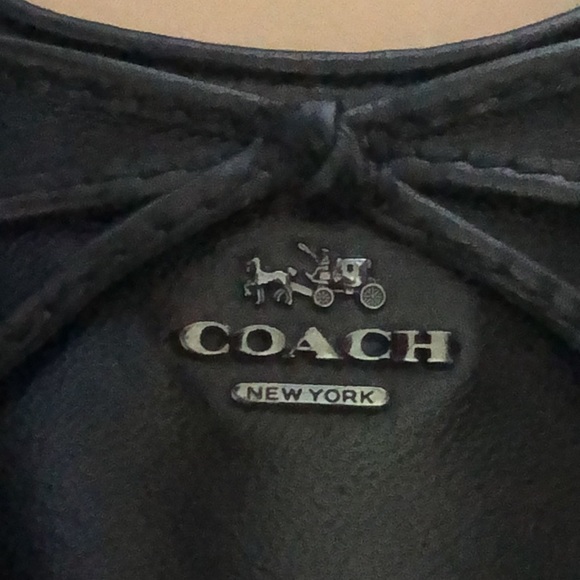 Coach Carriage Insignia Symbol Bolo Bow tie Black Real Leather Flats Size 8.5 B - Picture 4 of 9